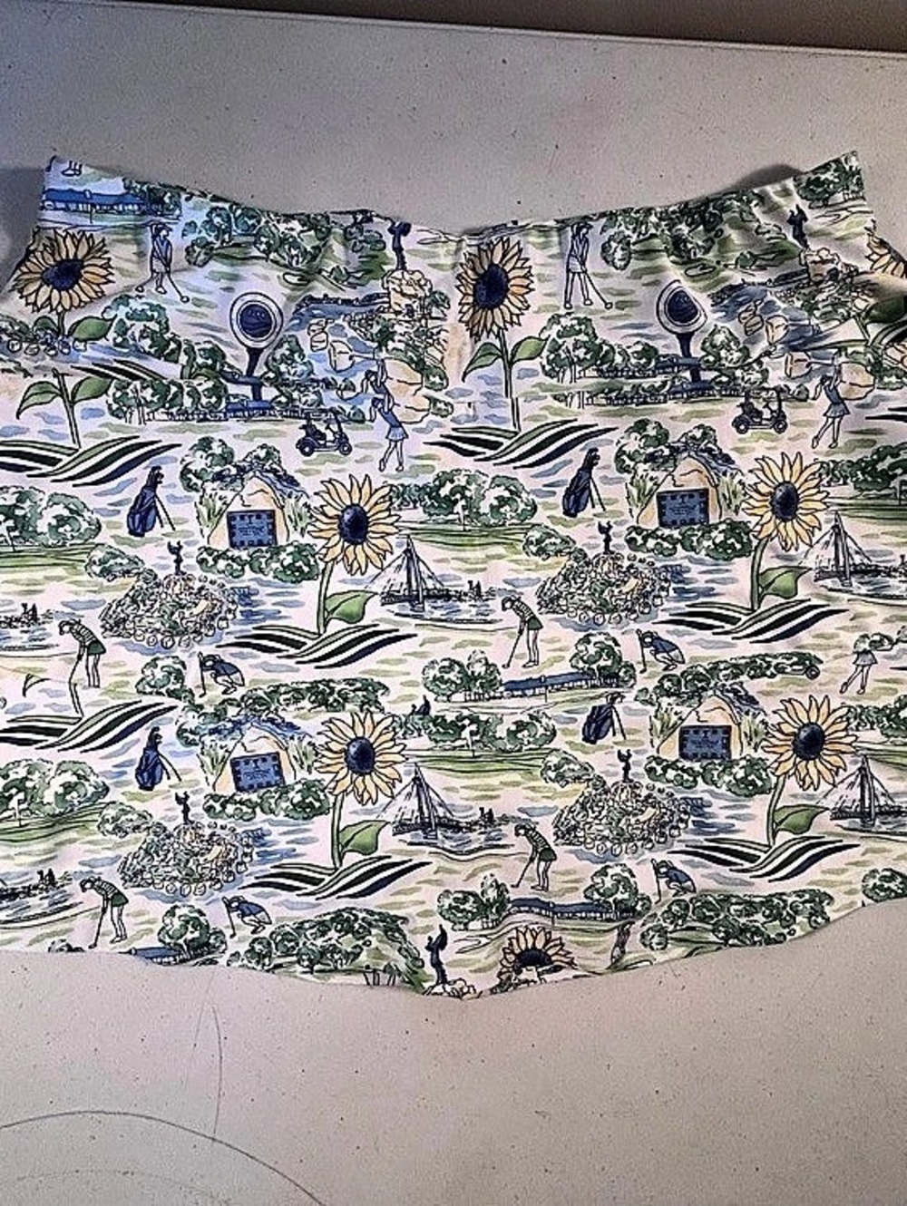 Smith and Quinn patterned golf Skort in Green & White